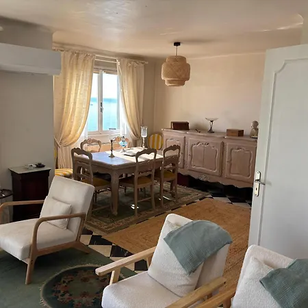 3 Pieces Pietranera * San-Martino-di-Lota