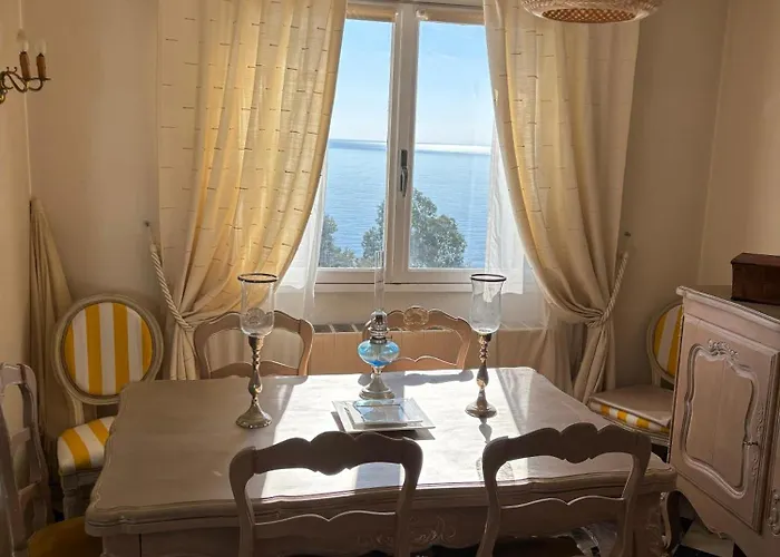 Apartment 3 Pieces Pietranera