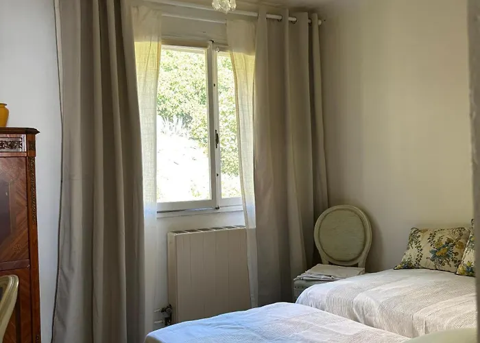 3 Pièces Pietranera